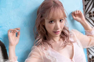 Explore the Vibrant Summer Aesthetic of Kana Momonogi in the Exclusive Graphis SUMMER SPECIAL 2020 Change Part02 Photo Collection - image 5