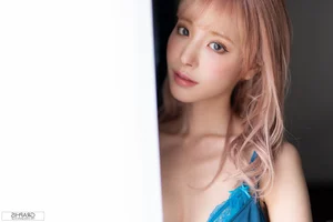 Explore the Vibrant Summer Aesthetic of Kana Momonogi in the Exclusive Graphis SUMMER SPECIAL 2020 Change Part02 Photo Collection - image 2