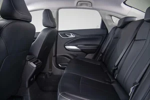 New Chinese Automaker Enters Vietnam: What Makes These Cars Appealing? - image 5