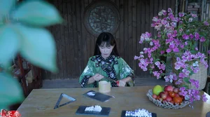 Hidden Moments of Li Ziqi: The 'Pastoral Queen' and the Challenges Behind Her Perfect Content - image 3