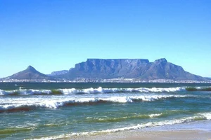 Exploring the Majestic Beauty of Table Mountain: Africa's Legendary Flat-Top Wonder - image 2