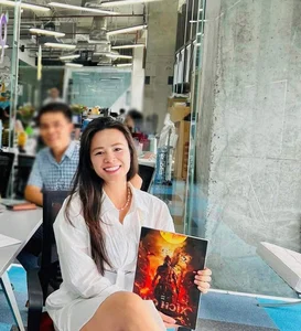 Shark Binh Ex-Wife Shows Off Elegant Post-Divorce Glow - image 5