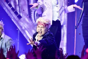 Vietnamese Celebrity Updates: MC Dan Le’s Family Life and Song Luan’s Marriage Rumors - image 41