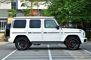 Luxury Mercedes-AMG G63 Receives Massive Price Discounts - image 10