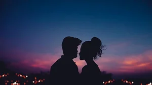 Cute and Romantic Couple Love Wallpapers for Mobile and PC - image 30