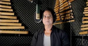 The Incredible Life of an 82 Year Old Singer with 14 Children - image 4