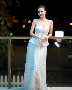 Le Khanh Chi’s Rose Bikini Photoshoot: Elegance and Bold Style - image 5