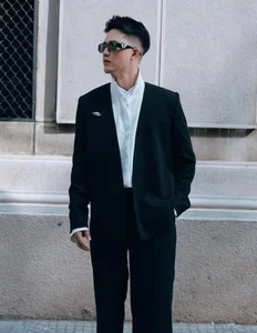 Meet the Handsome 1.83m Tall Lead Actor from the Hit Drama 'Going to the Sunny Land' - image 8