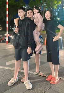 Actress Le Phuong’s Son Reaches Impressive Height of Nearly 1.8m - image 6
