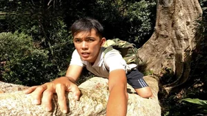 Sang Vlog's Mother Sells All Assets to Support Her Son: A Moving Family Story - image 2