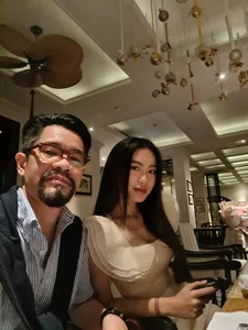 Why Doan Hai My’s Stylish Father Was Absent from Recent Family Photos - image 5