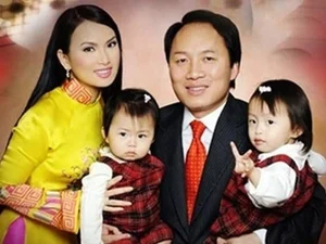 Inside the Two-Decade Marriage of Ha Phuong and Billionaire Chinh Chu - image 5