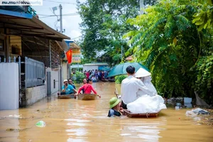 Unique Vinh Phuc Wedding Scene Goes Viral for One-of-a-Kind Decor - image 6