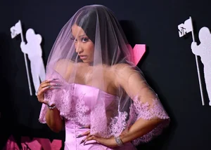 MTV VMAs 2023: The Most Iconic Red Carpet Fashion Looks - image 17