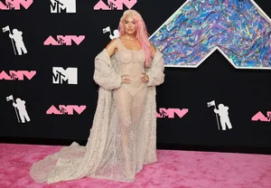 MTV VMAs 2023: The Most Iconic Red Carpet Fashion Looks - image 18