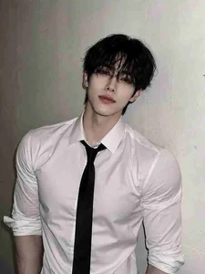 The Ultimate Collection: 465+ Most Captivating Chinese Male Models and Actors - image 4