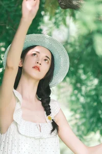 Elegant Portrait Photography: YiTuYu Art Language Vol.4725 Featuring Chen Yu Jie - image 8