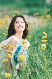 Elegant Portrait Photography: YiTuYu Art Language Vol.4725 Featuring Chen Yu Jie - image 3