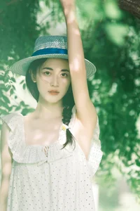 Elegant Portrait Photography: YiTuYu Art Language Vol.4725 Featuring Chen Yu Jie - image 43