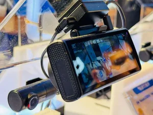 Vietmap SpeedMap M2 Review: The Ultimate High-Tech Dashcam for Modern Road Safety - image 1