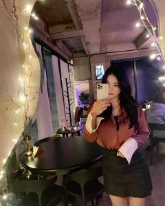 Korean Influencer Sparks Social Media Debate With Bold Chest Painting Artistic Expression - image 8