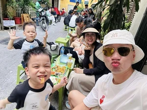 MC Ky Duyen and Thanh Hang Wow Fans with Bold Fashion Choices - image 2