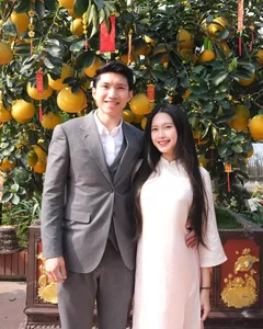 Doan Van Hau and Doan Hai My: Inside the Sweet Married Life of Vietnam’s Power Couple After Their Dream Wedding - image 7