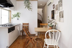 10 Smart Japanese Interior Design Ideas for Space-Saving Living - image 4