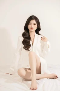 Meet the Rising Vietnamese MC Captivating Audiences with Her Unique Charm - image 0