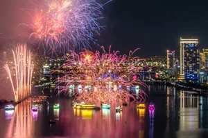 Da Nang International Fireworks Festival DIFF Vietnamese Summer Brand - image 3