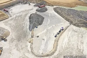 Exploring the UK's Largest Dinosaur Footprints: A Journey Back to the Prehistoric Jurassic Era - image 1