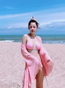 Inspirational Journey of a Beloved Vietnamese Comedy Star - image 18