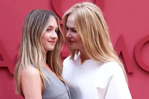 Suri Cruise: Katie Holmes Daughter Grows Tall and Elegant - image 0