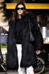 The Effortless Street Style of Vittoria Ceretti: Leonardo DiCaprio's Girlfriend - image 8