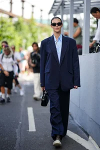 The Effortless Street Style of Vittoria Ceretti: Leonardo DiCaprio's Girlfriend - image 7