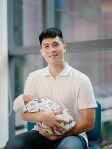 Dinh Trong's Wife Radiates Beauty and Grace Shortly After Welcoming New Baby - image 6