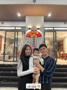 Dinh Trong's Wife Radiates Beauty and Grace Shortly After Welcoming New Baby - image 1
