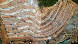 Engineering Safety: Cutting Mountain Slopes to Prevent Deadly Landslides - image 8
