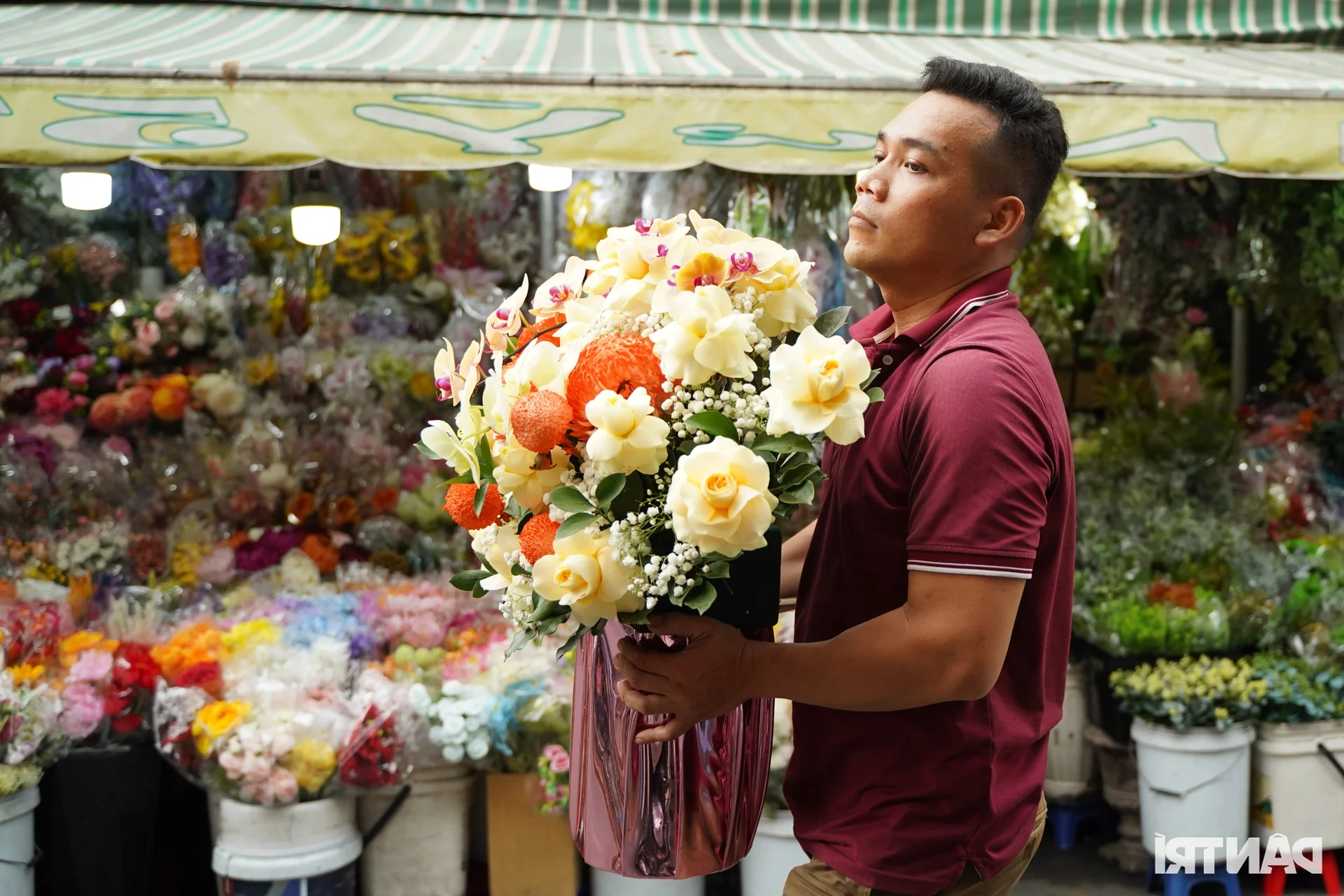 Valentine Gift Guide Ho Thi Ky Flower Market Ho Chi Minh City