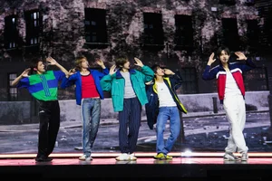 K-Pop Group CORTIS Unveils Identity Through Honest Music in GREENGREEN Showcase - image 5