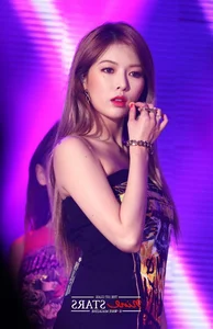 HyunA’s Bold and Limitless Fashion Statement: A New Photo Series - image 4
