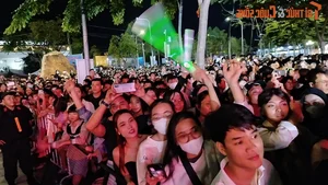 Spectacular New Year 2025 Music Festival and Fireworks Celebration in Dong Nai - image 7