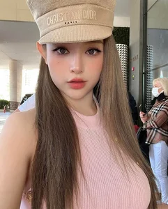 Inside the Ultra-Luxurious Lifestyle of Former Showbiz Star Huyen Baby - image 5