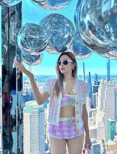 Inside the Ultra-Luxurious Lifestyle of Former Showbiz Star Huyen Baby - image 2