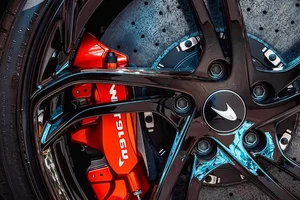 Stunning McLaren 750S Spider MSO Orange Coriolis: A Masterpiece of Performance and Bespoke Luxury Engineering - image 7