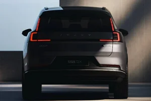 Volvo XC70 Plug-In Hybrid Revealed as Strategic Green Move - image 3