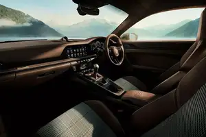 Discover the Porsche 911 GT3 90 FA: A Super Unique Limited Edition Honoring Porsche's Legendary Founder - image 5