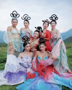 Celebrities Dazzle in Creative 'Journey to the West' Cosplay and Costumes - image 2