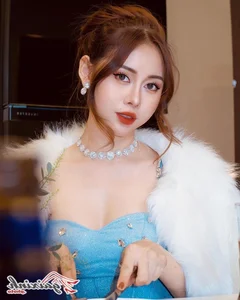 Viet Phuong Thoa Bikini Gallery: Stunning Fitness and Style Inspiration - image 5