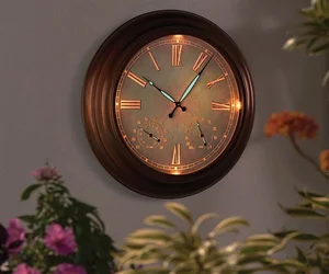 The Surprising Rise of Quantum Technology in Everyday Civilian Watches - image 8
